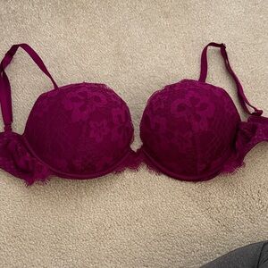 Victoria’s Secret Dream Angels push-up bra. Purple Lace . Sz 32D